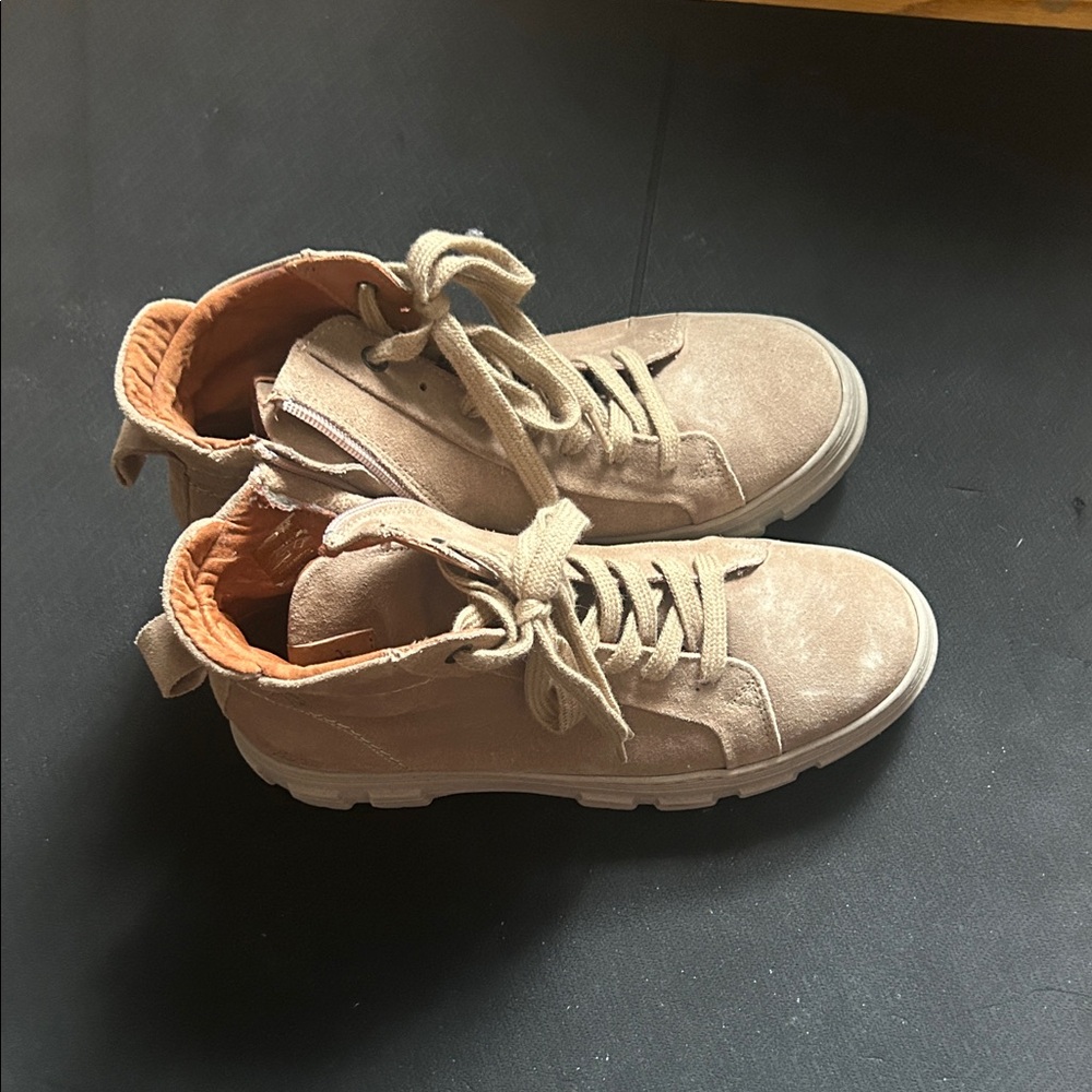 Neutral Suede High-Top Sneakers with Orange Lining